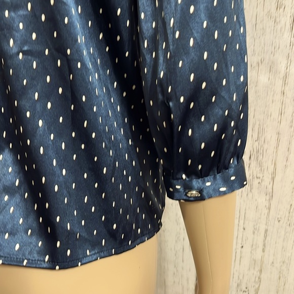 BCBGMaxAzria 3/4 Sleeves Tie at Neck Blouse Polka Dot Size Small - Picture 6 of 8